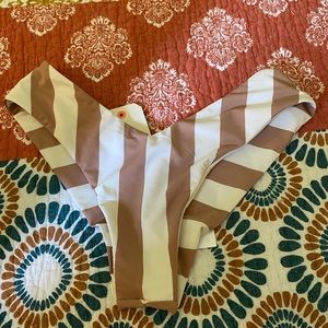 NWT billabong shady sands bottoms